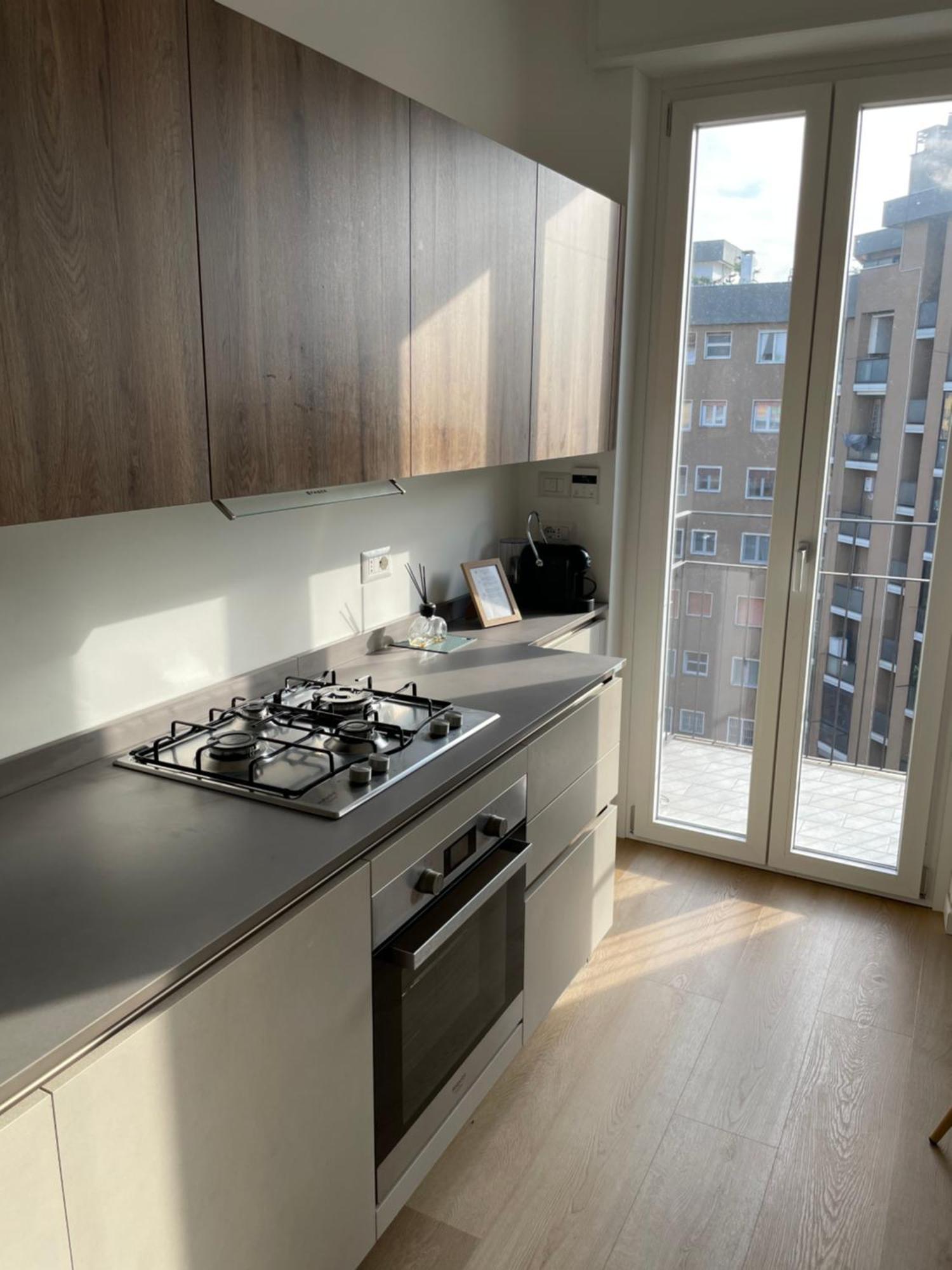 Appartement Trilocale Con Vista E Due Bagni Metro Blu Piazza Frattini *