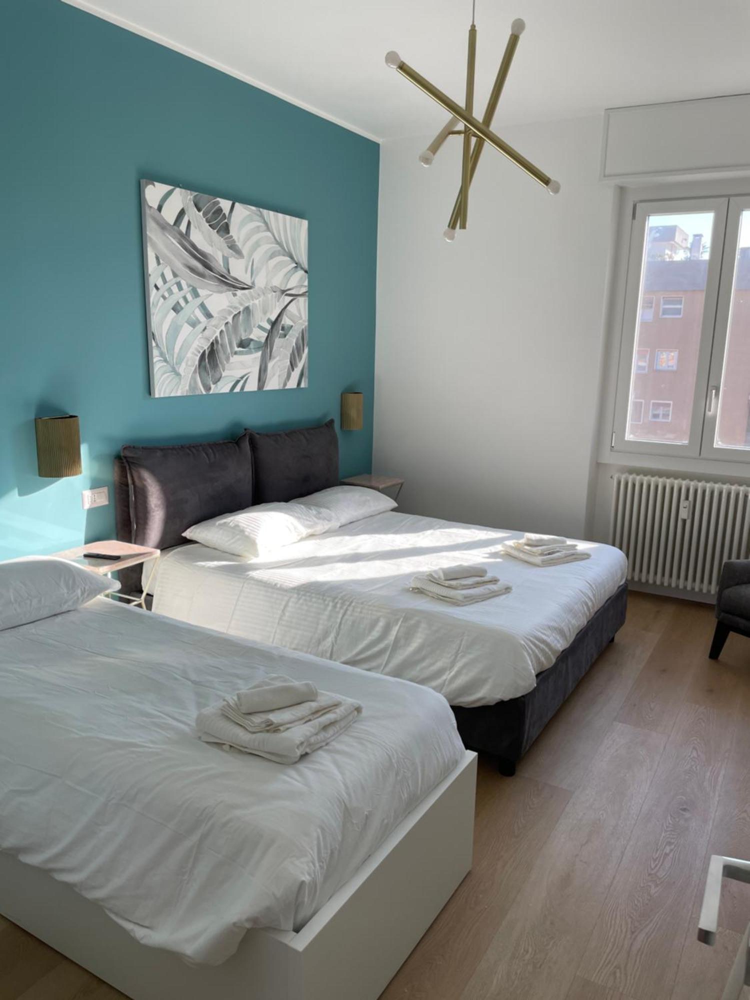 Trilocale Con Vista E Due Bagni Metro Blu Piazza Frattini Appartement Milan